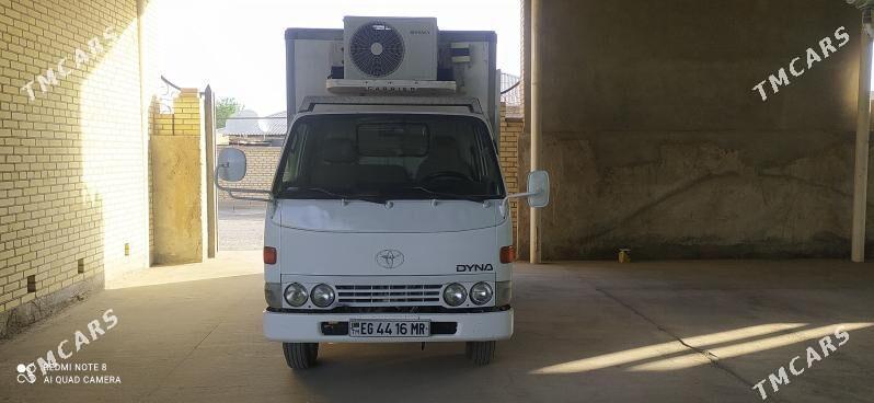 Mitsubishi Canter 2002 - 200 000 TMT - Мары - img 1