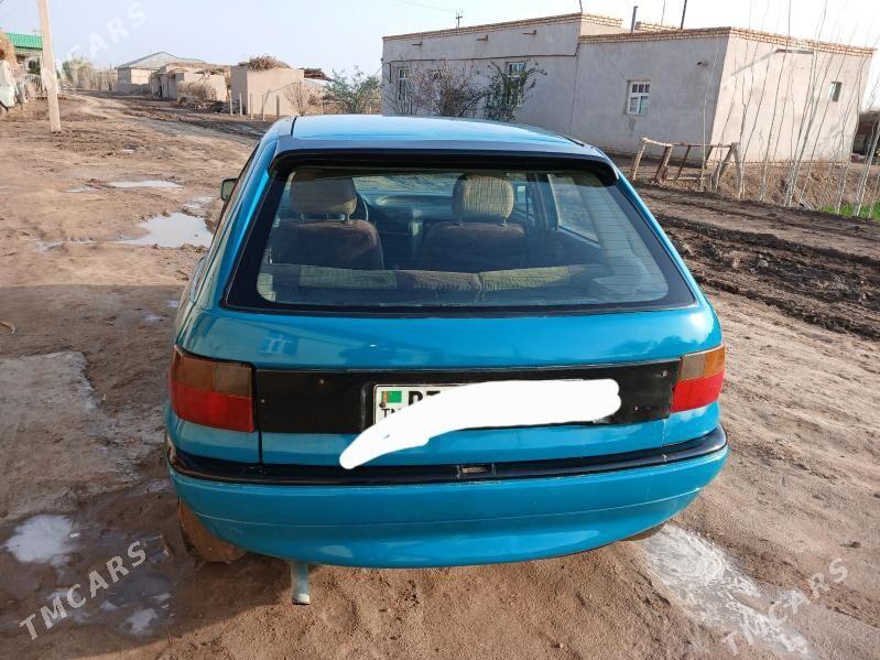 Opel Astra 1992 - 35 000 TMT - Шабатский этрап - img 1