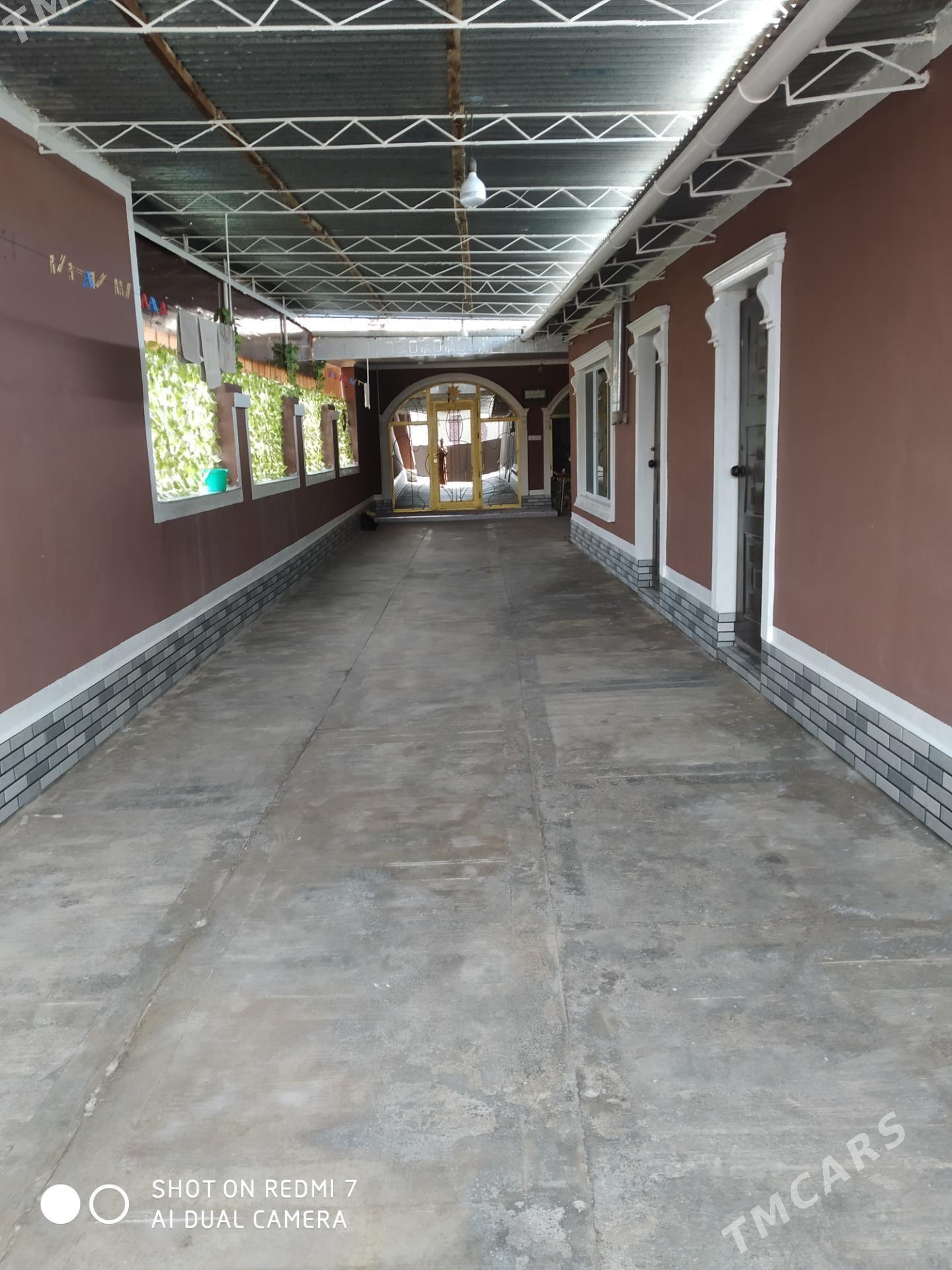 Etaž jay - Ýolöten - img 1