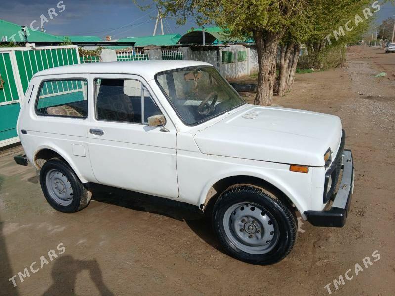 Lada Niva 1989 - 25 000 TMT - Ýaşlyk - img 1