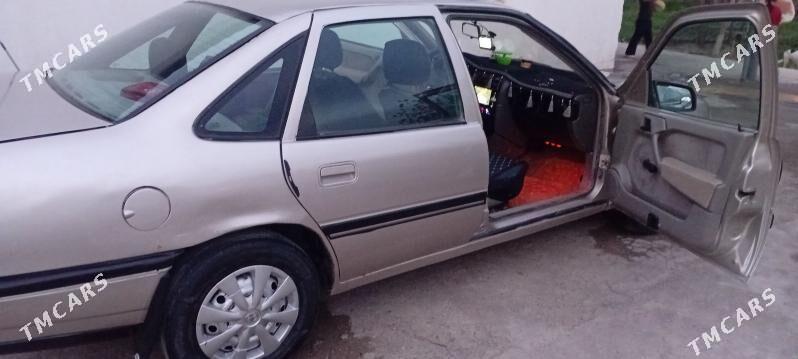 Opel Vectra 1991 - 37 000 TMT - Койтендаг - img 1