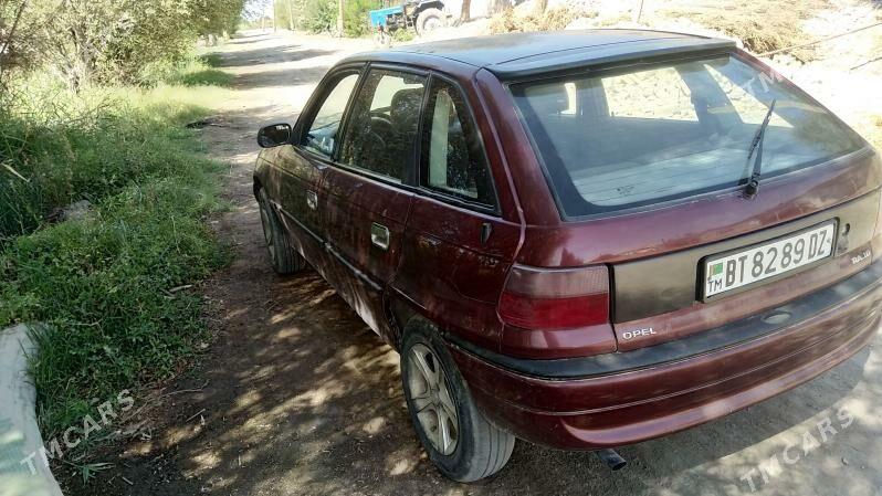 Opel Astra 1993 - 53 000 TMT - Шабатский этрап - img 1
