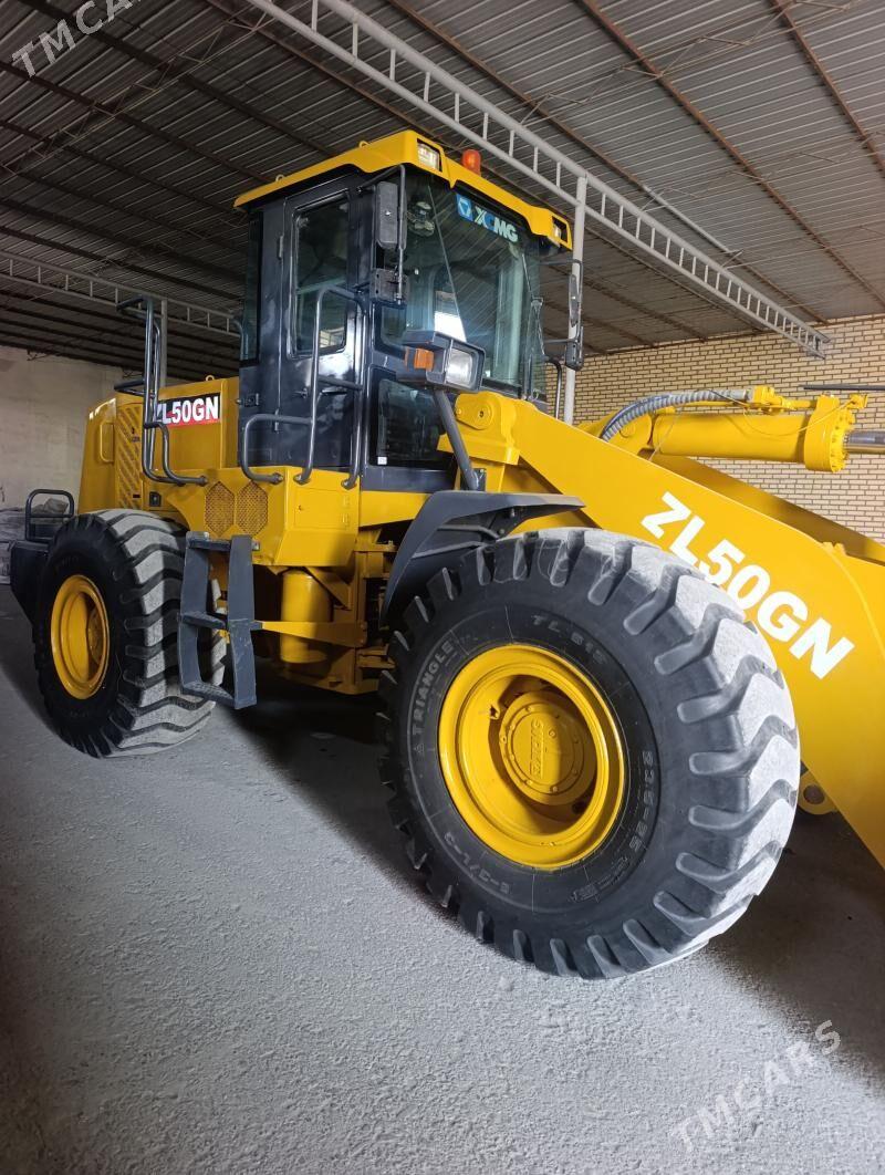 XCMG 500 2014 - 600 000 TMT - Sarahs - img 1