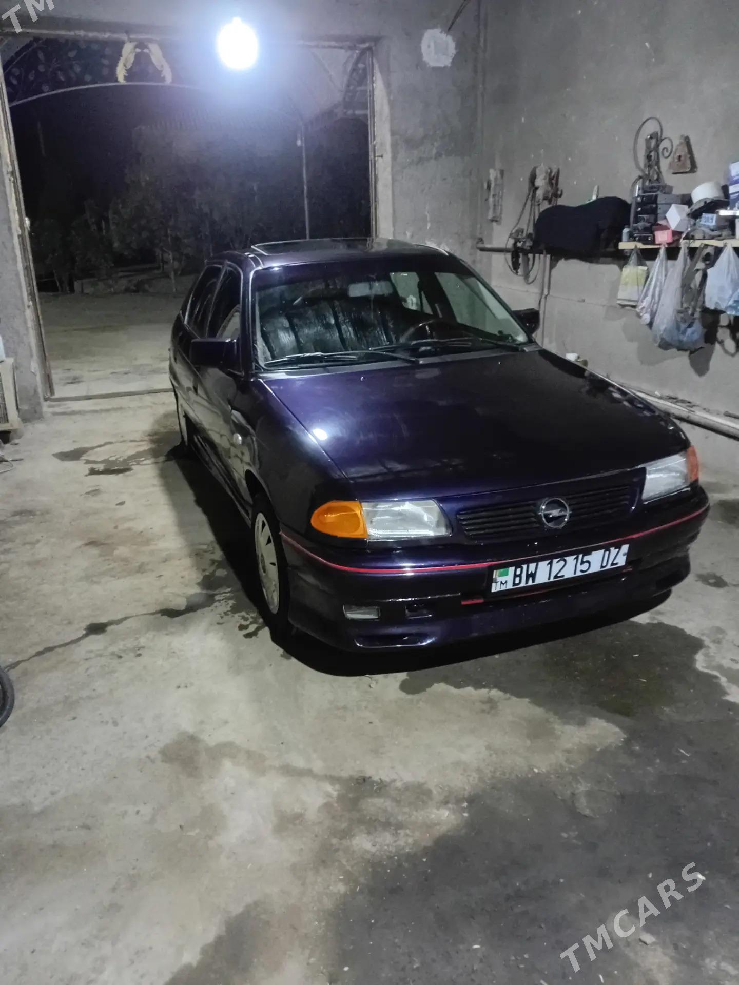 Opel Astra 1994 - 50 000 TMT - Дашогуз - img 1