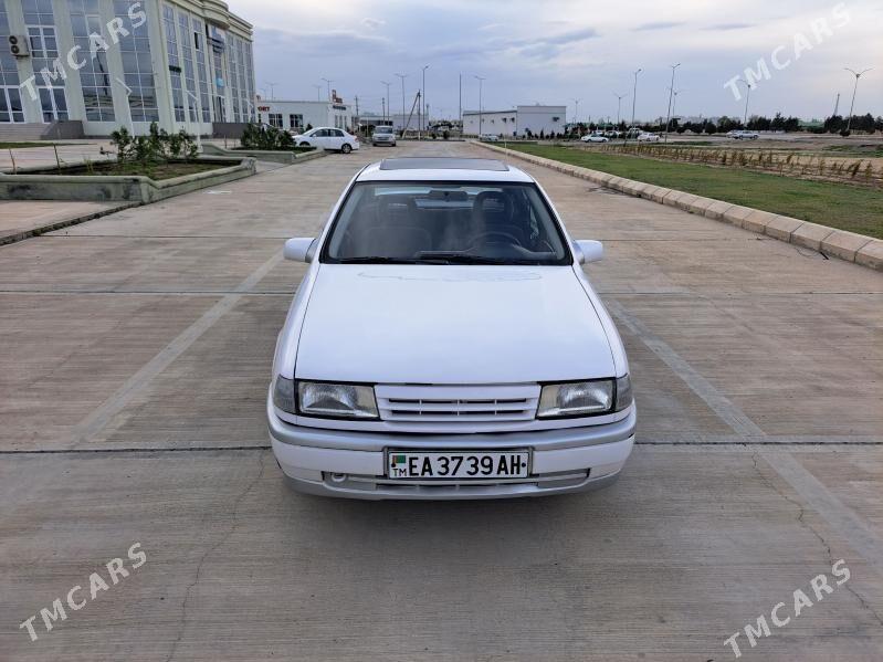 Opel Vectra 1992 - 48 000 TMT - Бахарден - img 1
