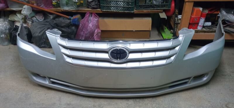 Titan Avalon bamperi. 1 200 TMT - Балканабат - img 1