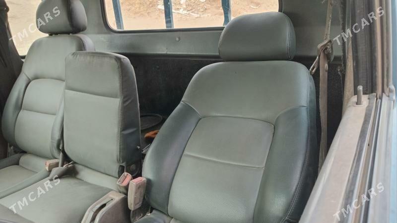 Kia Bongo 2002 - 70 000 TMT - Дашогуз - img 1