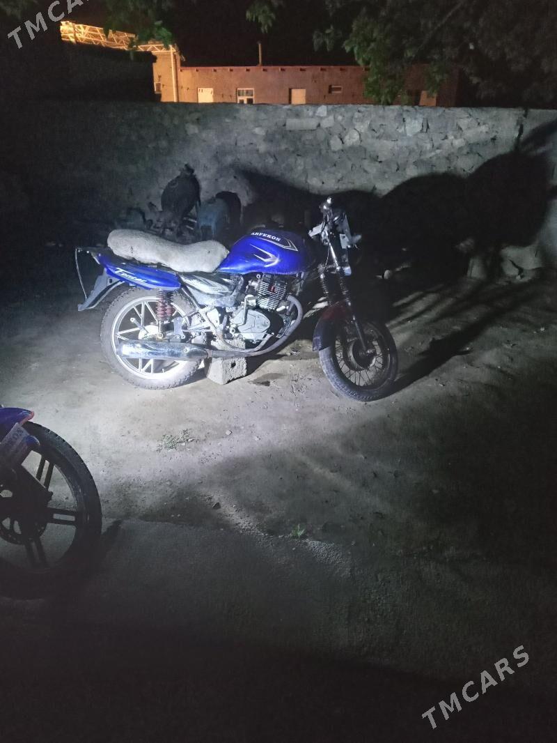 Fekon FK150-8G 2004 - 5 900 TMT - Бахарден - img 1