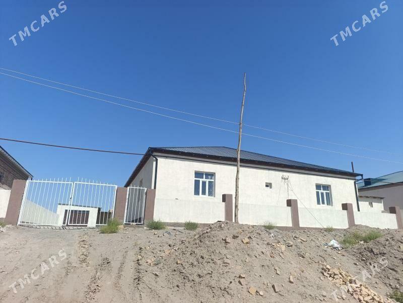 satlyk jay Eyesinde - Daşoguz - img 1