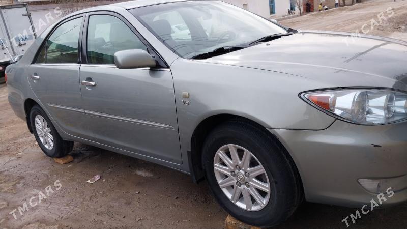 Toyota Camry 2005 - 185 000 TMT - Köneürgenç - img 1