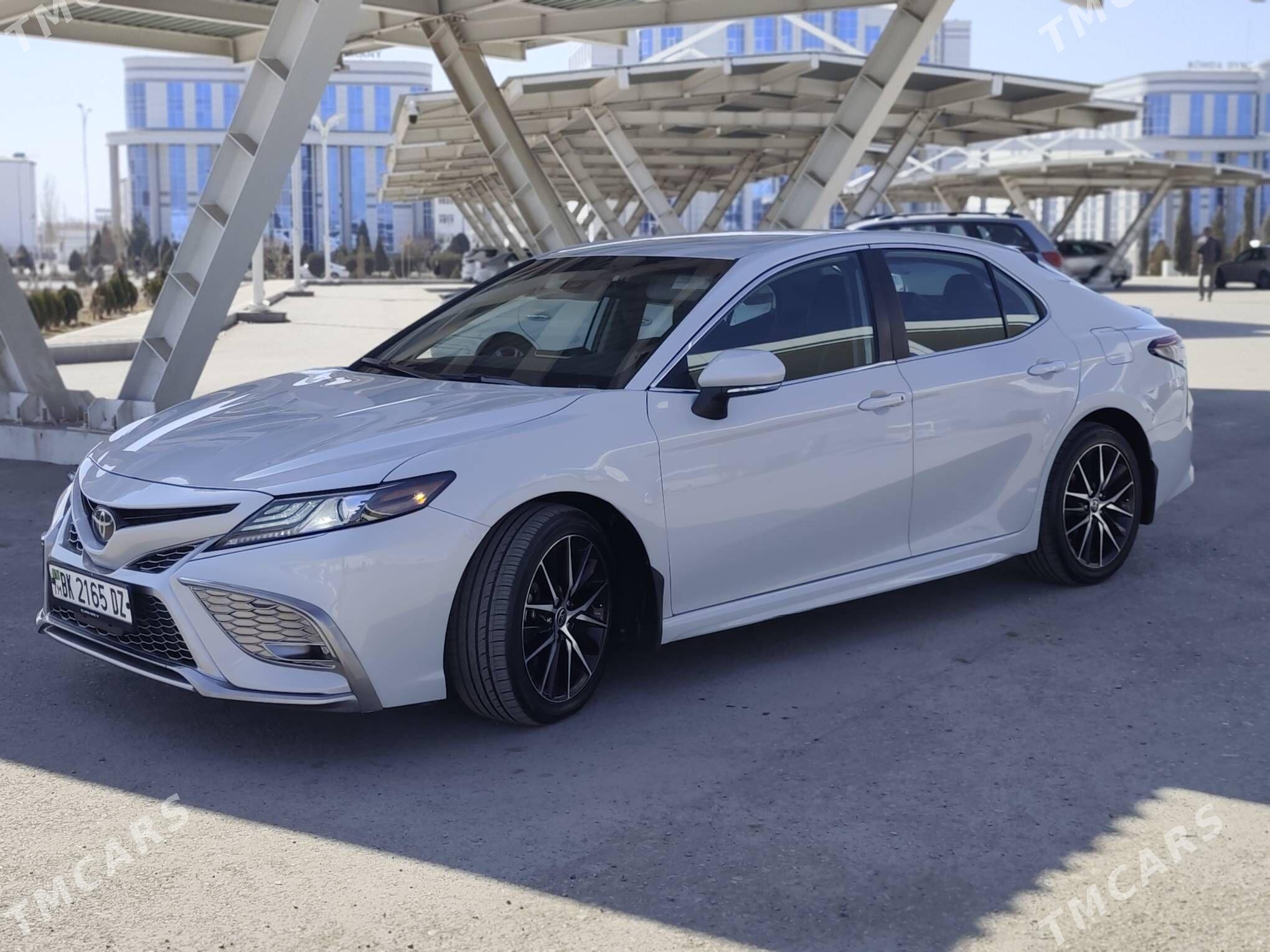 Toyota Camry 2022 - 350 000 TMT - Дашогуз - img 1