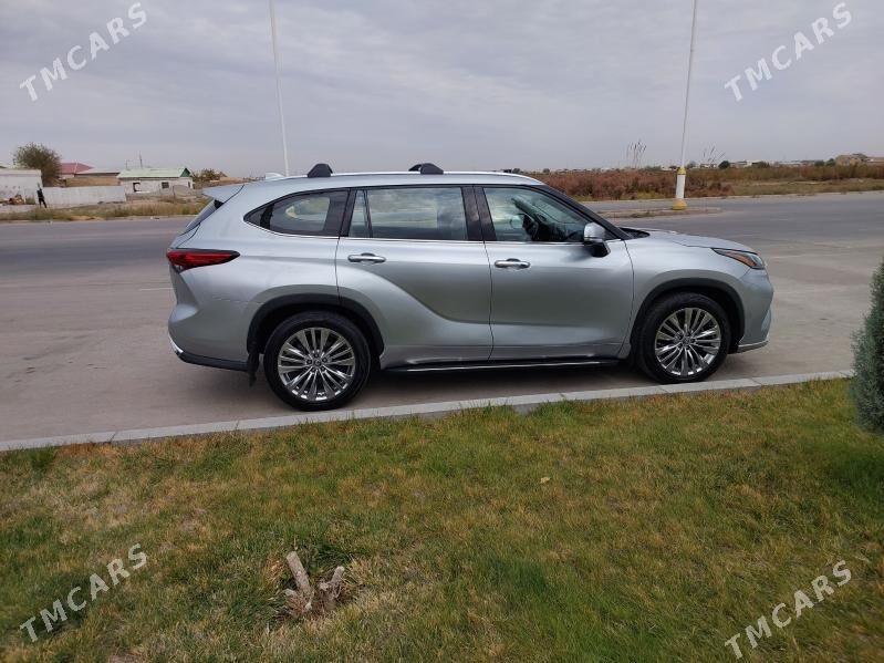 Toyota Highlander 2021 - 585 000 TMT - Türkmenabat - img 1