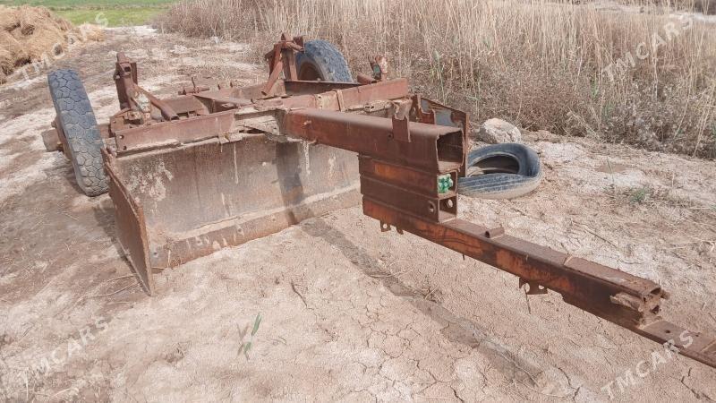 MTZ 80 2015 - 6 000 TMT - Babadaýhan - img 1