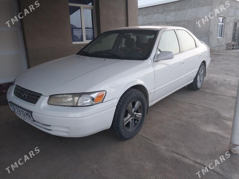 Toyota Camry 1998 - 130 000 TMT - Ýolöten - img 1