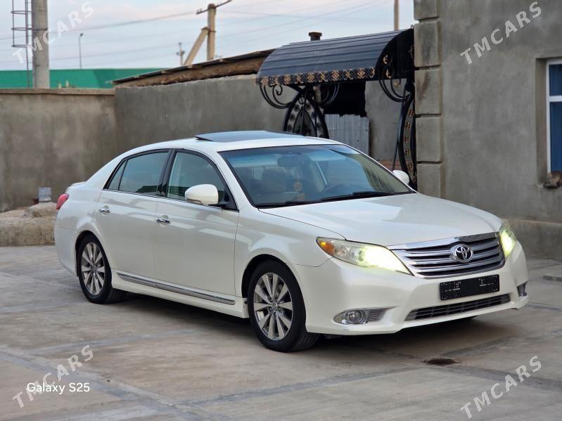 Toyota Avalon 2011 - 280 000 TMT - Гызыларбат - img 1