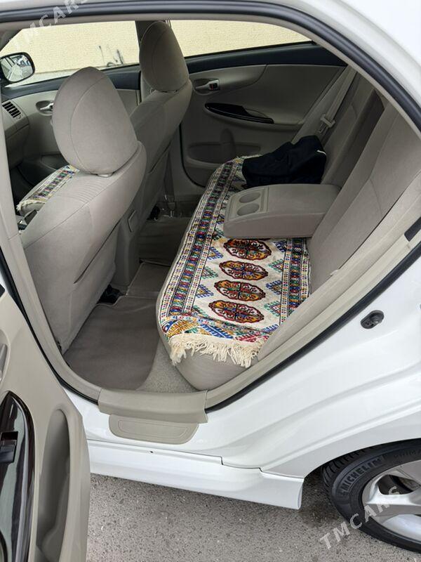 Toyota Corolla 2013 - 230 000 TMT - Aşgabat - img 1