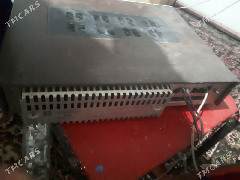 kanes - Халач - img 1