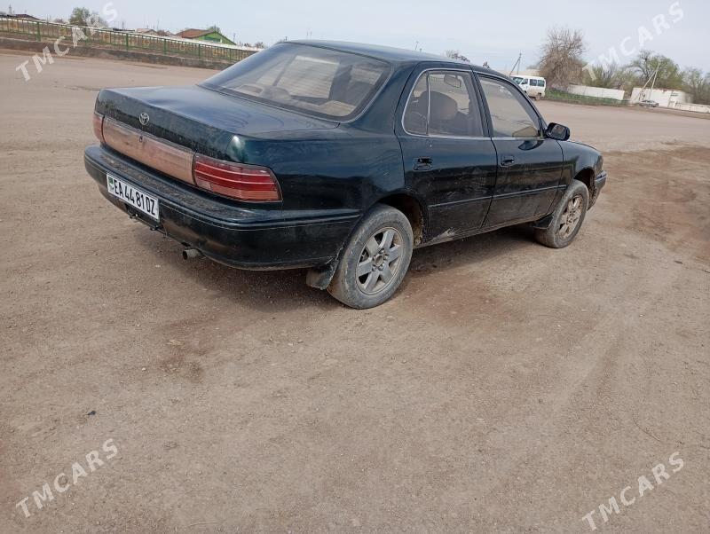 Toyota Camry 1993 - 44 000 TMT - етр. Туркменбаши - img 1