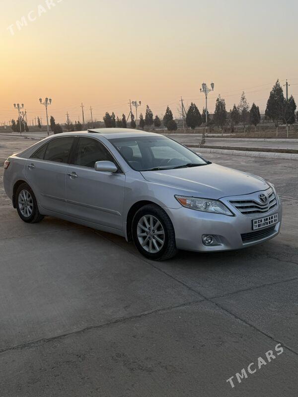 Toyota Camry 2011 - 225 000 TMT - Çärjew - img 1