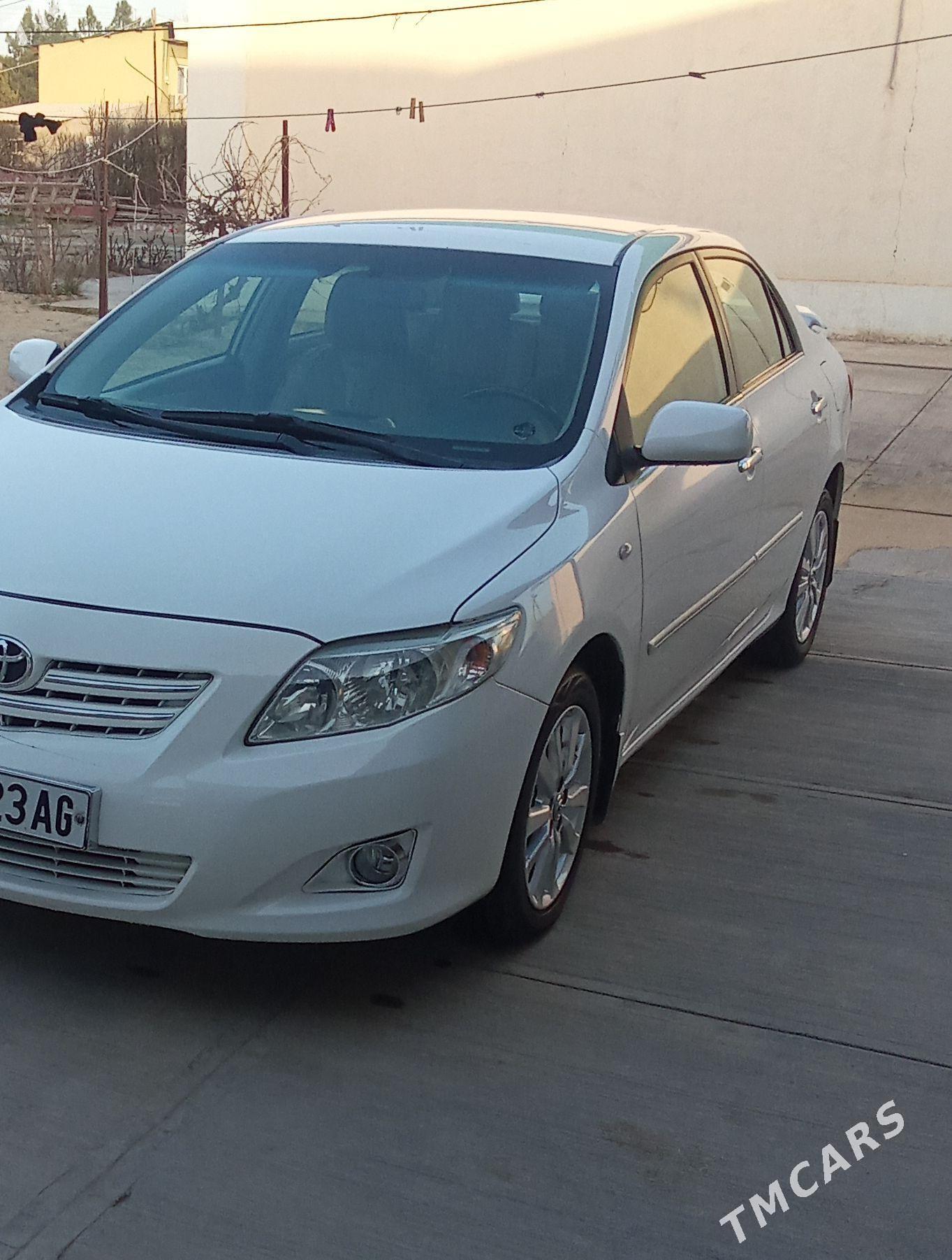 Toyota Corolla 2010 - 185 000 TMT - Ашхабад - img 1