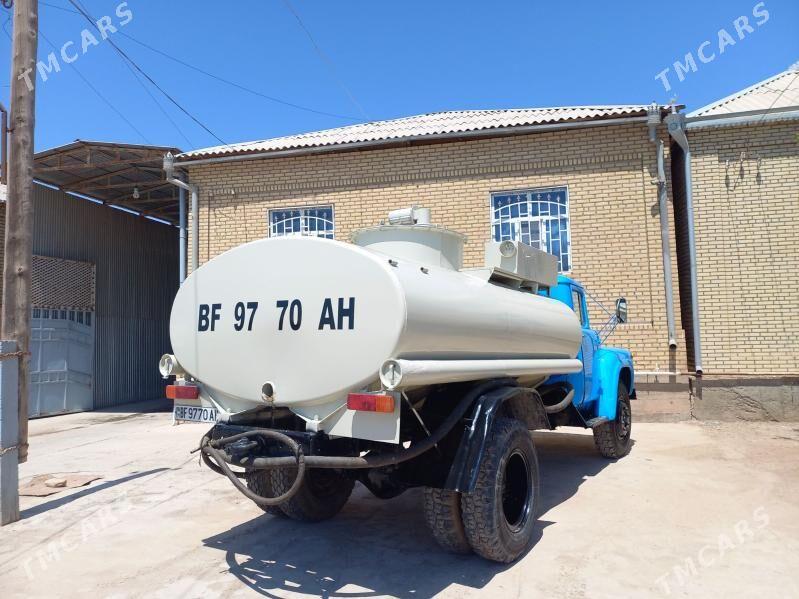 Zil 130 1992 - 128 000 TMT - Tejen - img 1