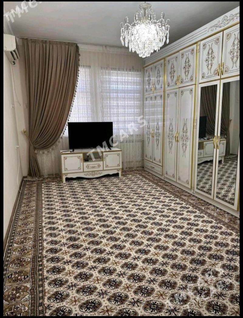 EYESINDEN SATLYK / ОТ ХОЗЯИНА - Büzmeýin GRES - img 1