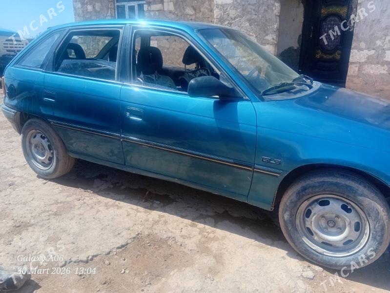 Opel Astra 1993 - 40 000 TMT - Köýtendag - img 1