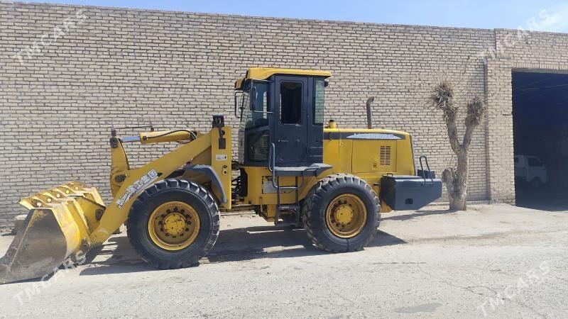 XCMG LW300F 2013 - 400 000 TMT - Туркменабат - img 1