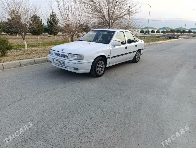Opel Vectra 1992 - 37 000 TMT - Bäherden - img 1