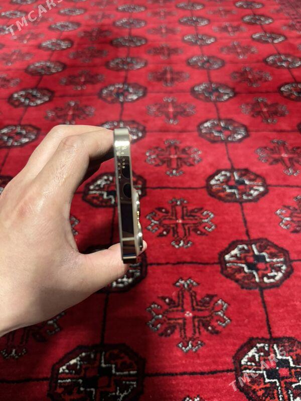 iPhone 13pro - Mary - img 1