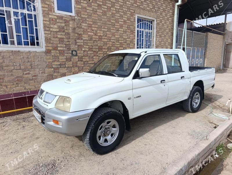 Mitsubishi L200 2006 - 90 000 TMT - Tejen - img 1