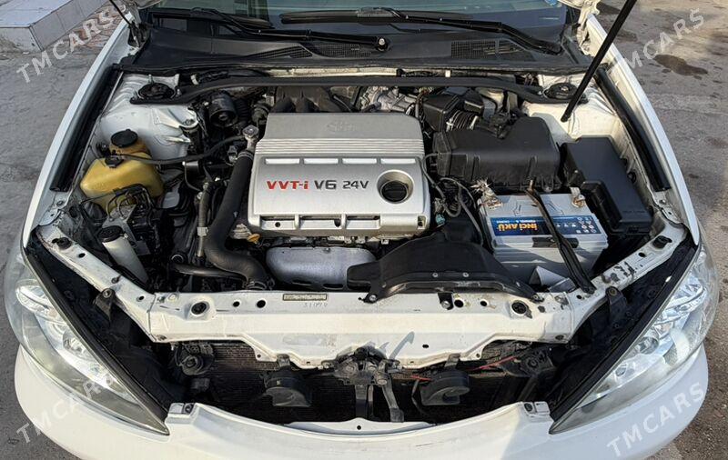 Toyota Camry 2004 - 235 000 TMT - Туркменбаши - img 1