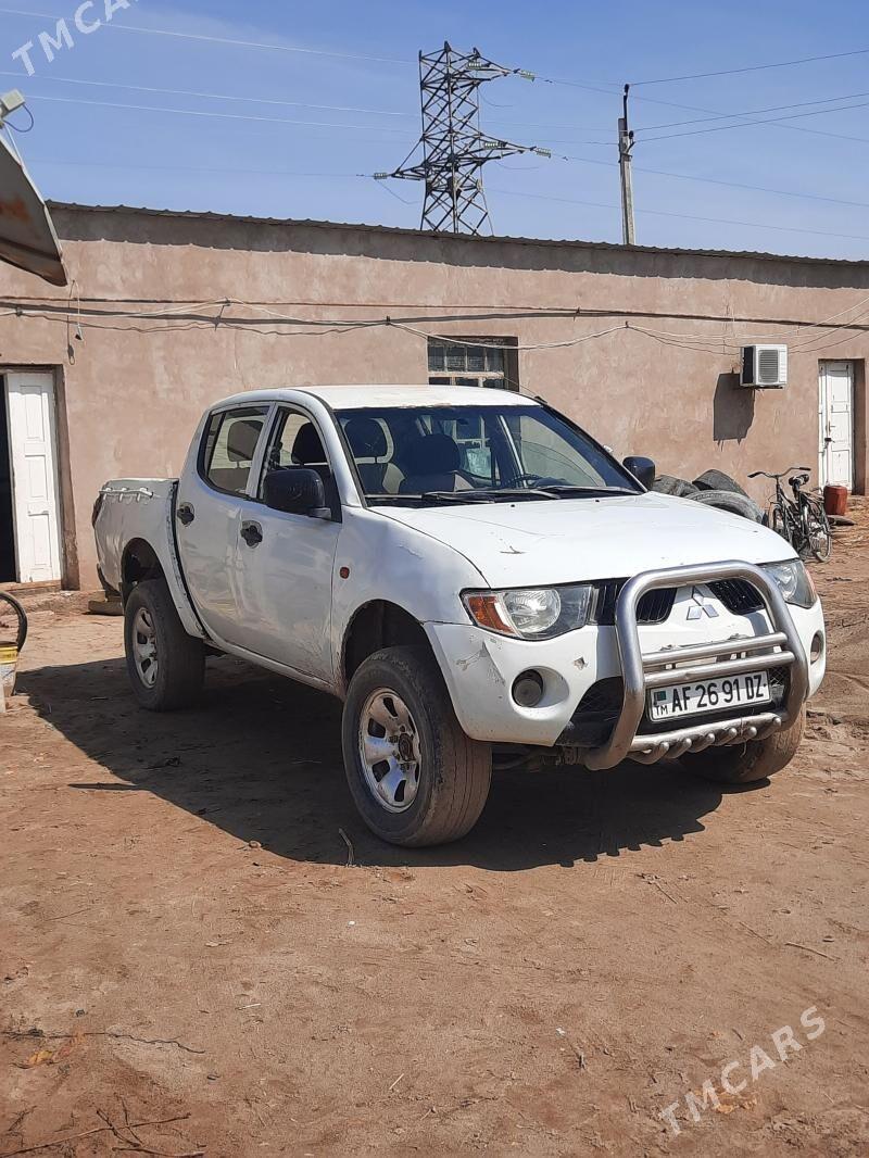 Mitsubishi L200 2006 - 60 000 TMT - Гороглы (Тагта) - img 1