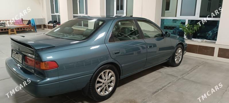 Toyota Camry 2001 - 225 000 TMT - Туркменабат - img 1