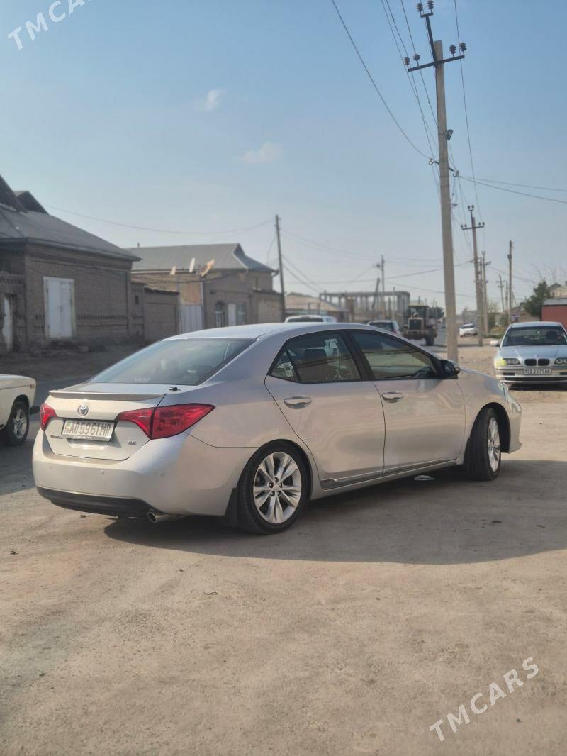 Toyota Corolla 2018 - 223 000 TMT - Мары - img 1