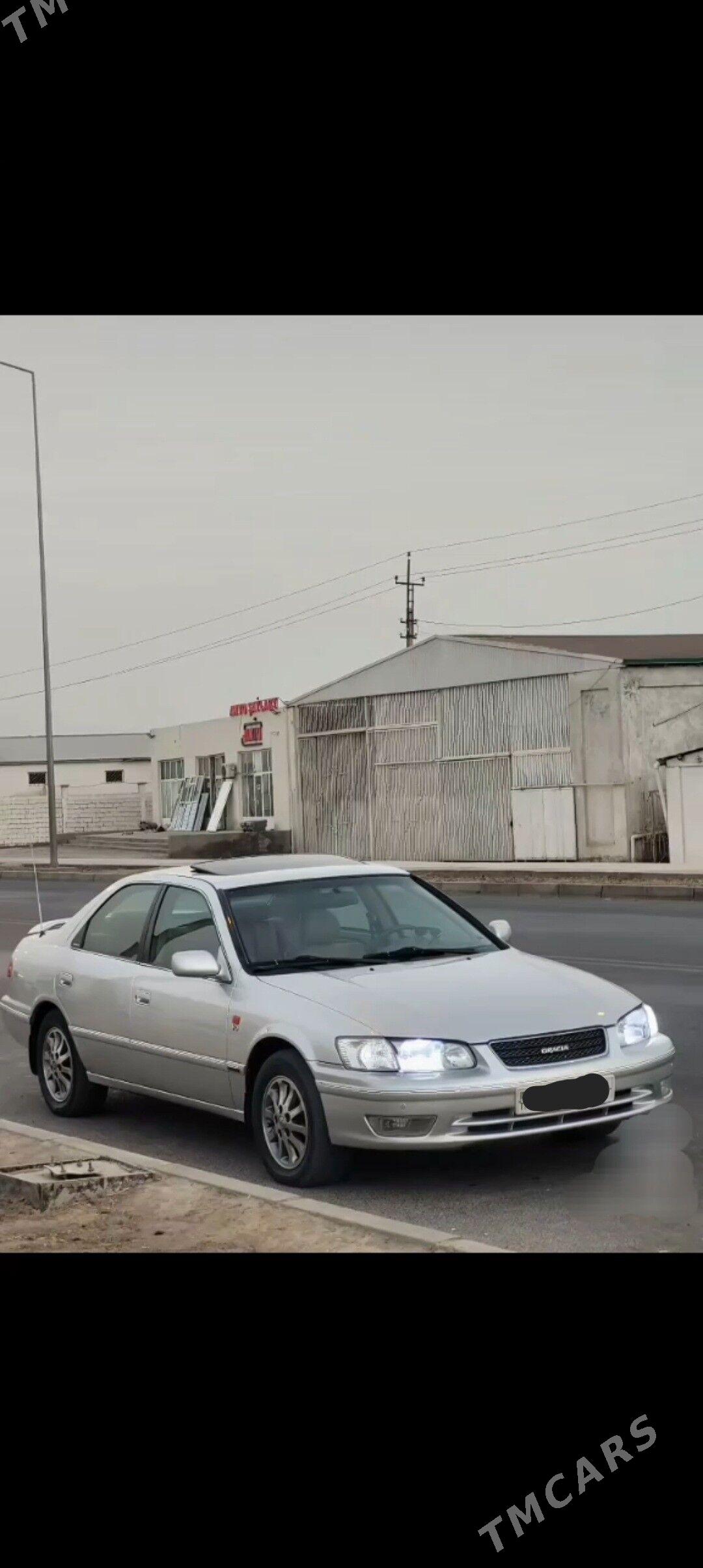 Toyota Camry 2001 - 200 000 TMT - Sakarçäge - img 1
