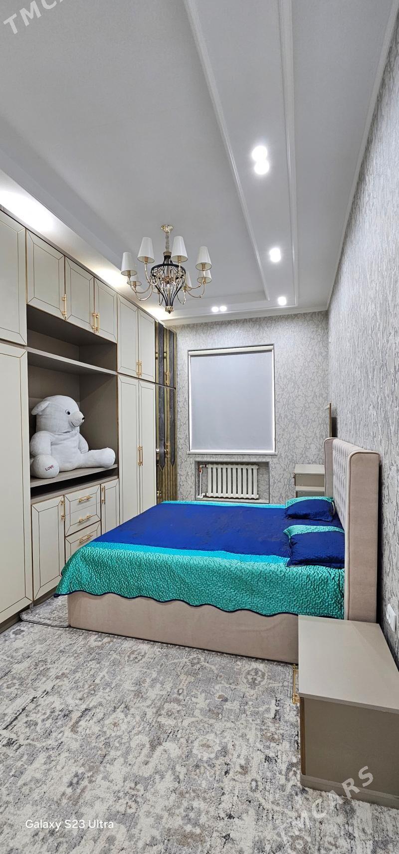 ARENDA JAY EYSINDEN GEREK - Mary - img 1