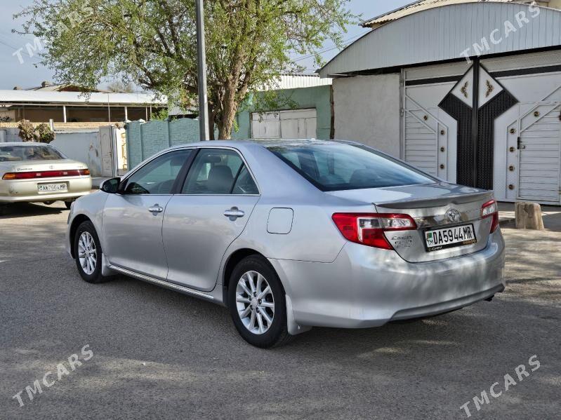 Toyota Camry 2014 - 225 000 TMT - Мары - img 1