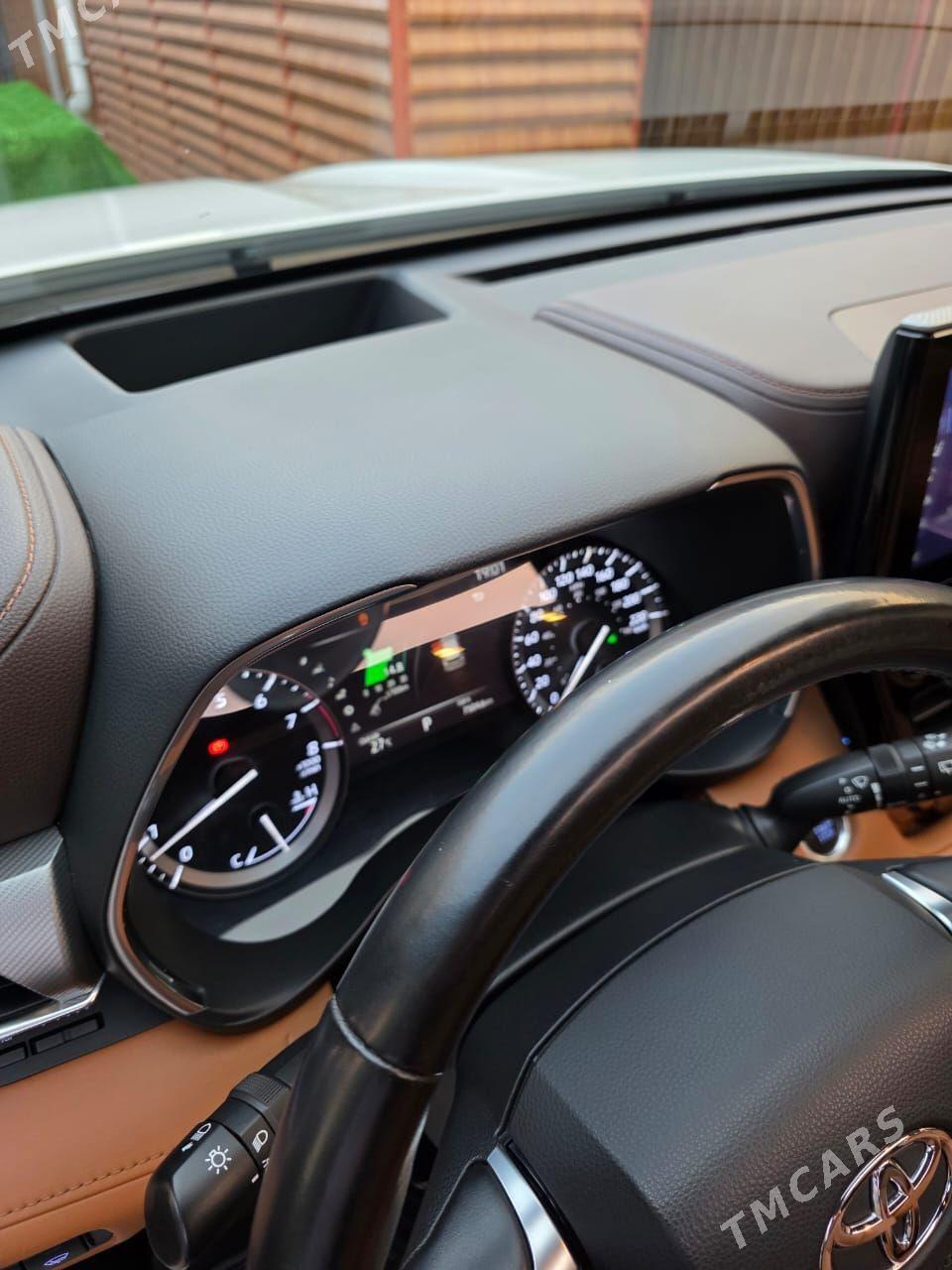 Toyota Highlander 2021 - 799 500 TMT - Bedew - img 1