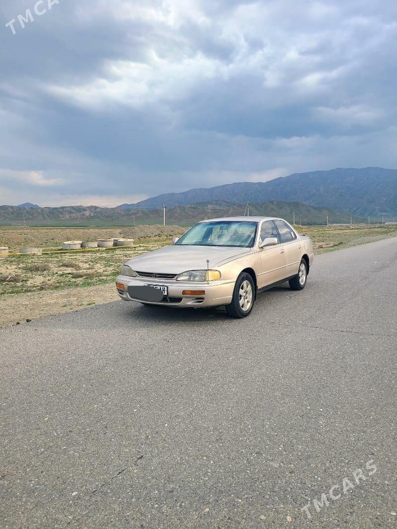 Toyota Camry 1995 - 100 000 TMT - Bäherden - img 1