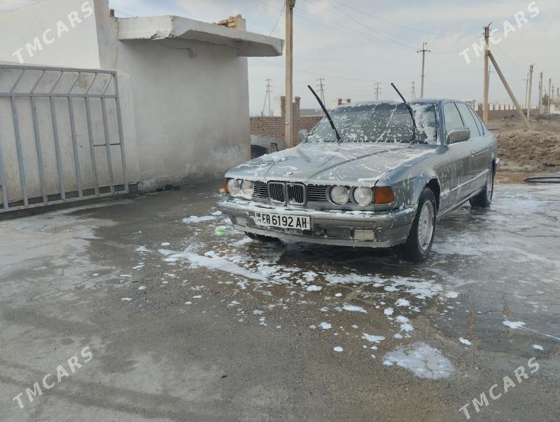 BMW 7 Series 1989 - 75 000 TMT - Теджен - img 1