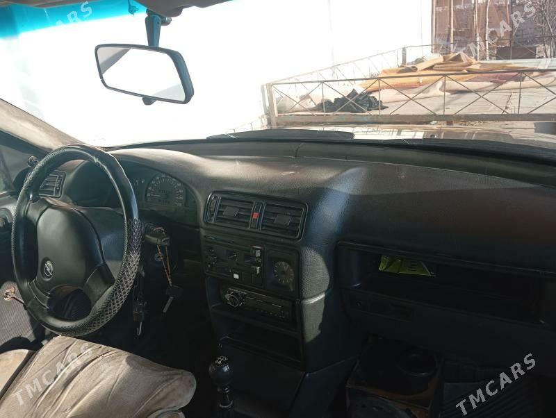 Opel Vectra 1992 - 30 000 TMT - Дашогуз - img 1