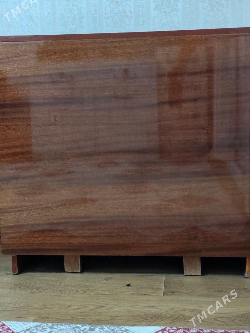 Стол книжка - Мары - img 1