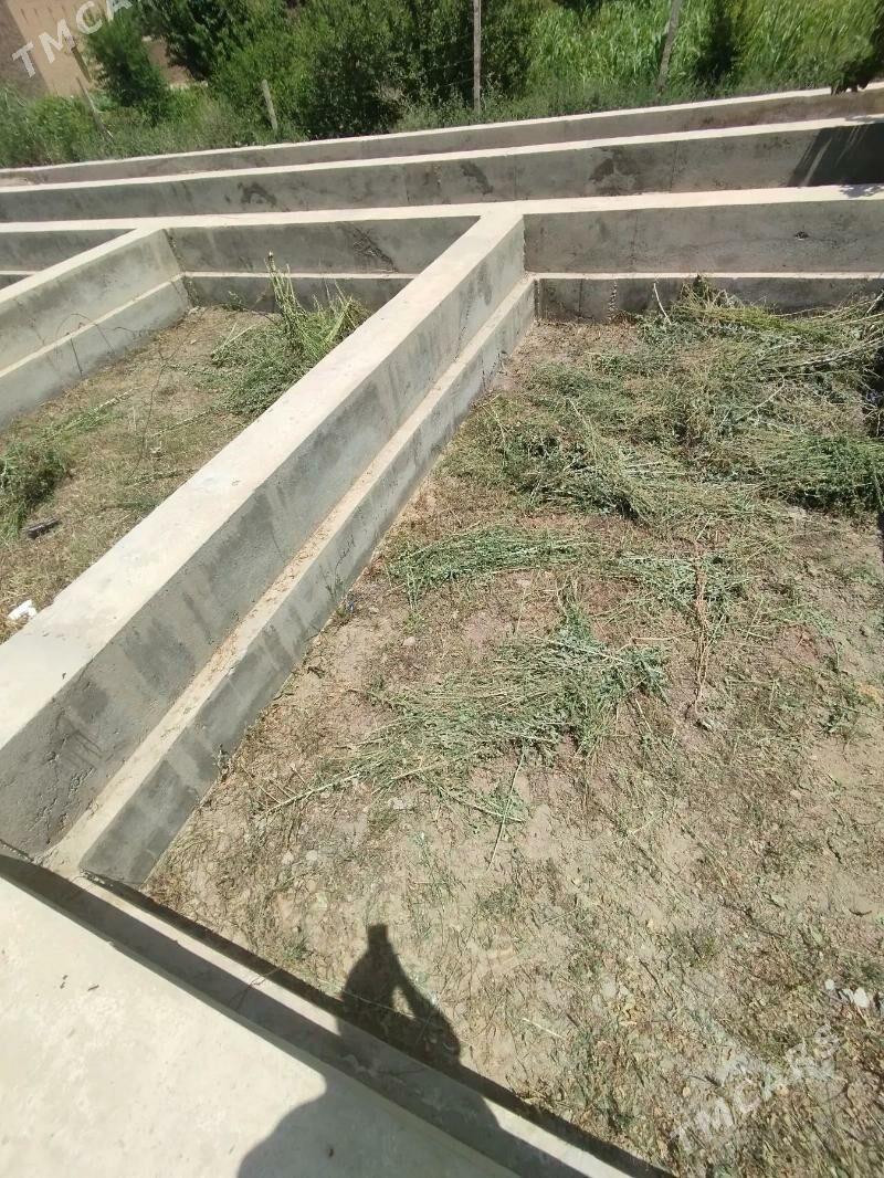 satlyk mellek - Сакар - img 1