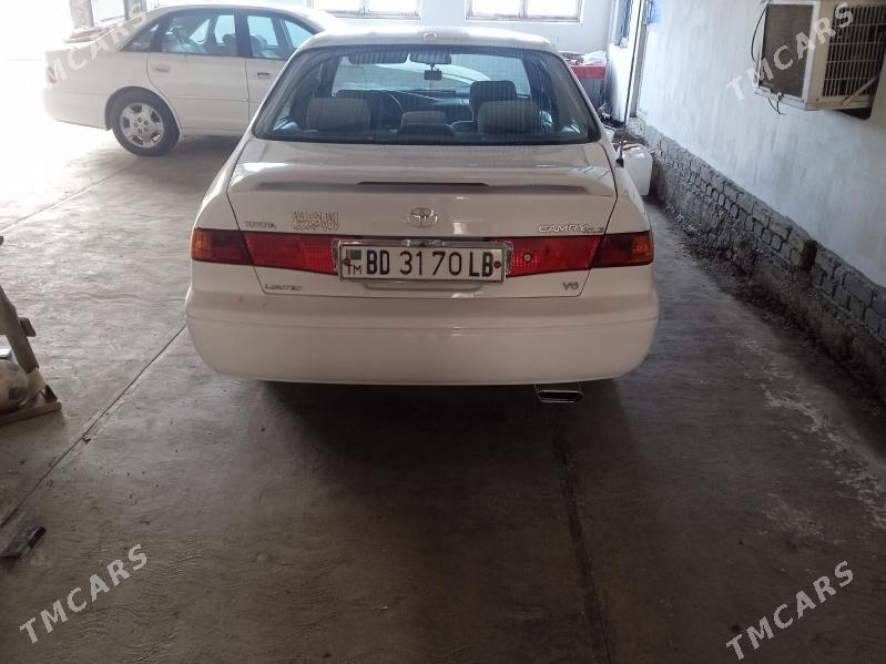 Toyota Camry 2000 - 160 000 TMT - Дянев - img 1