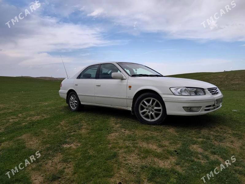 Toyota Camry 2000 - 195 000 TMT - Кака - img 1