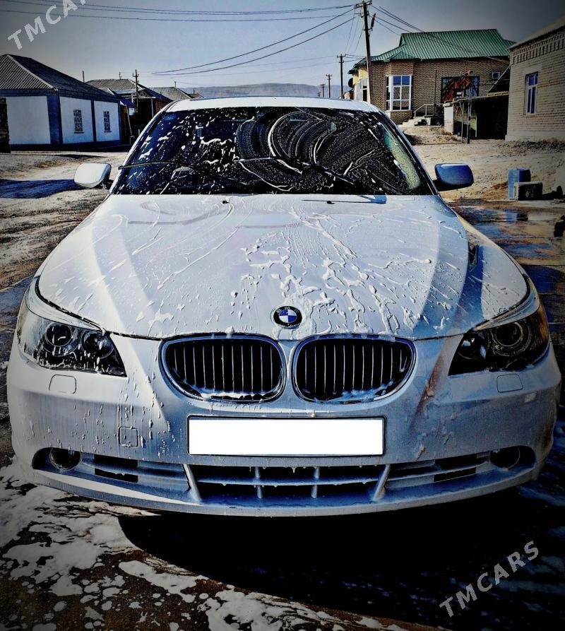 BMW E60 2008 - 155 000 TMT - Бахарден - img 1
