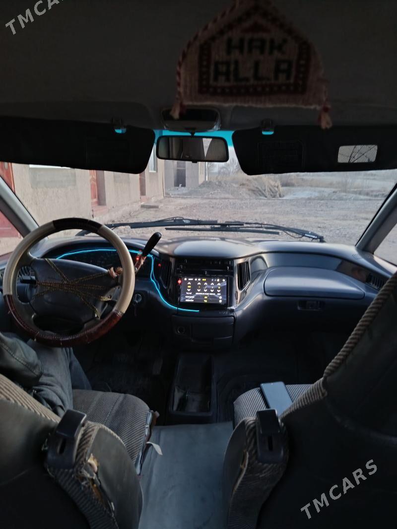 Toyota Previa 1993 - 110 000 TMT - Гурбансолтан Едже - img 1
