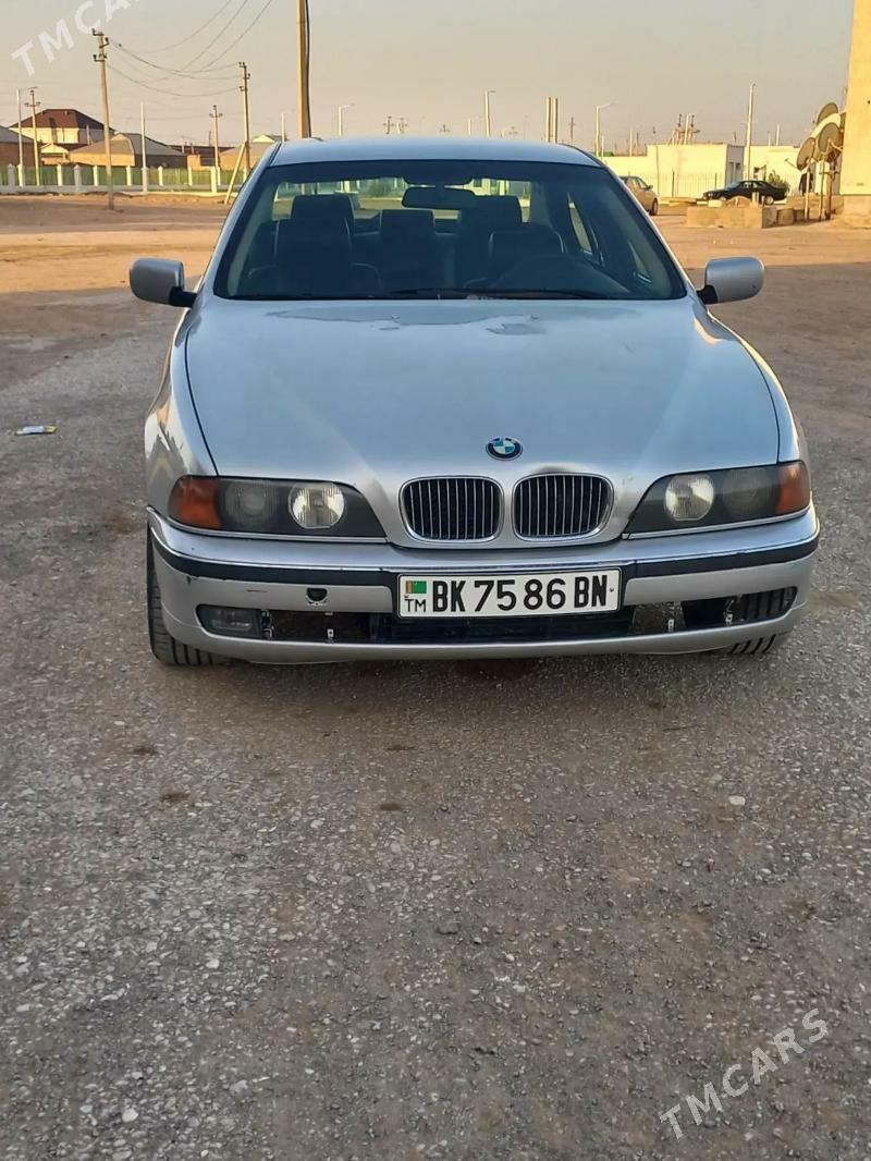 BMW E39 1996 - 65 000 TMT - Гумдаг - img 1