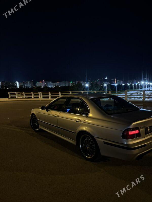 BMW E39 1997 - 128 000 TMT - Podwoýski köç. (Bitarap Türkmenistan şaýoly) - img 1